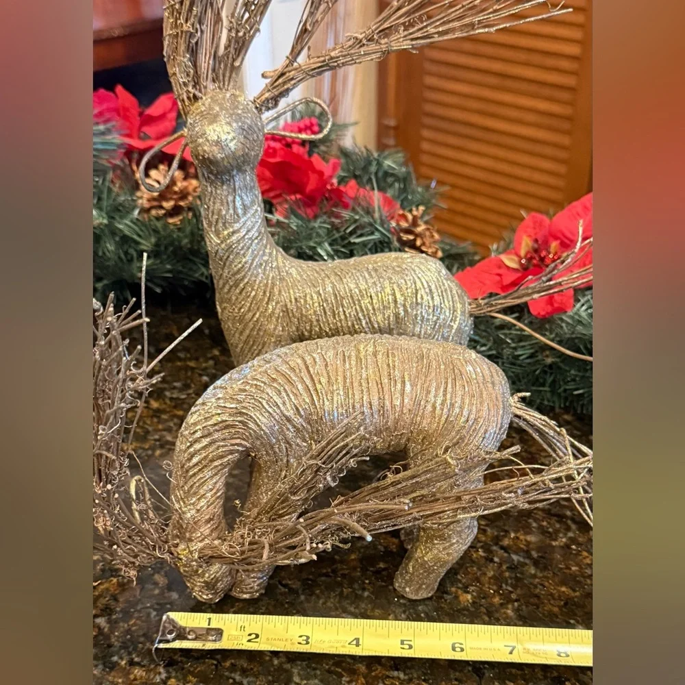 Set of 2 Rustic Golden Straw & Twine Christmas Reindeer Figurines